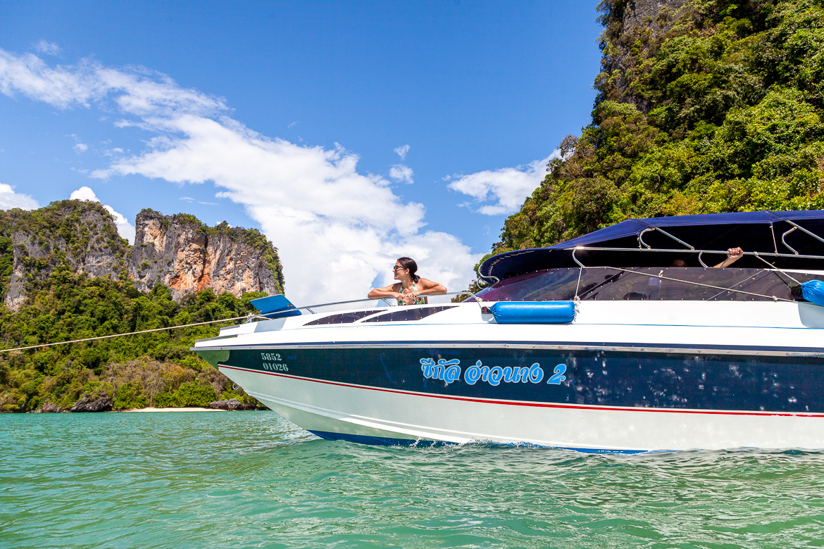 Speedboat em Hong Island