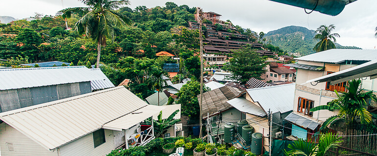 Vista "para o oceano" do nosso quarto - Hotel Uphill Cottage