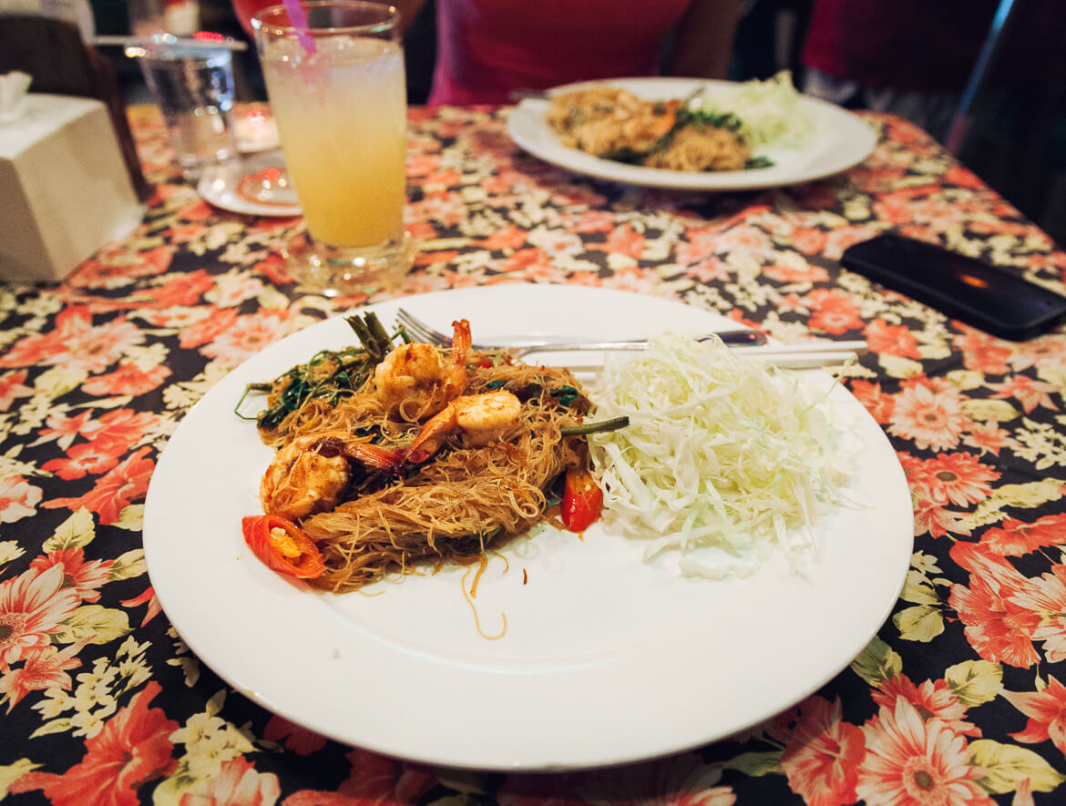 Pad Thai | Viajando na Janela
