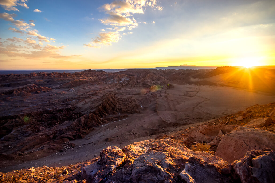 Roteiro no Deserto do Atacama - pôr do sol no Valle de La Muerte