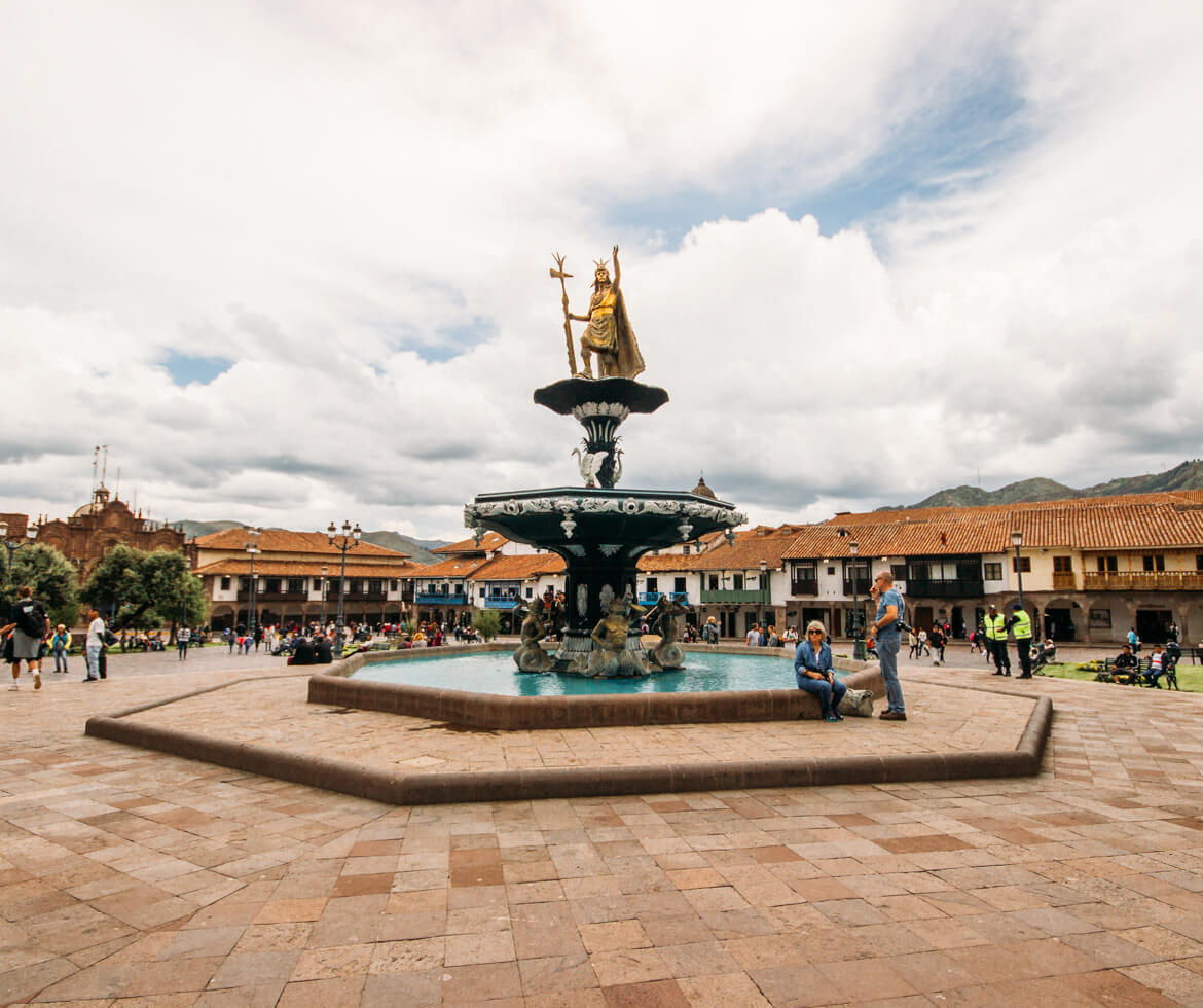 Plaza de Armas de Cusco | Viajando na Janela