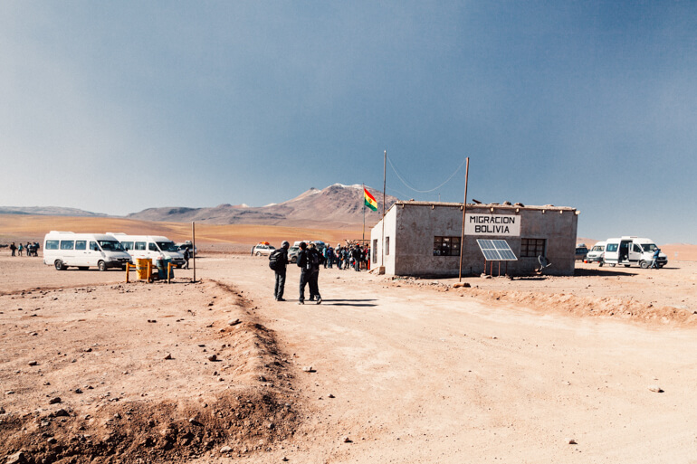 Posto de imigração boliviana | Salar de Uyuni - primeiro dia