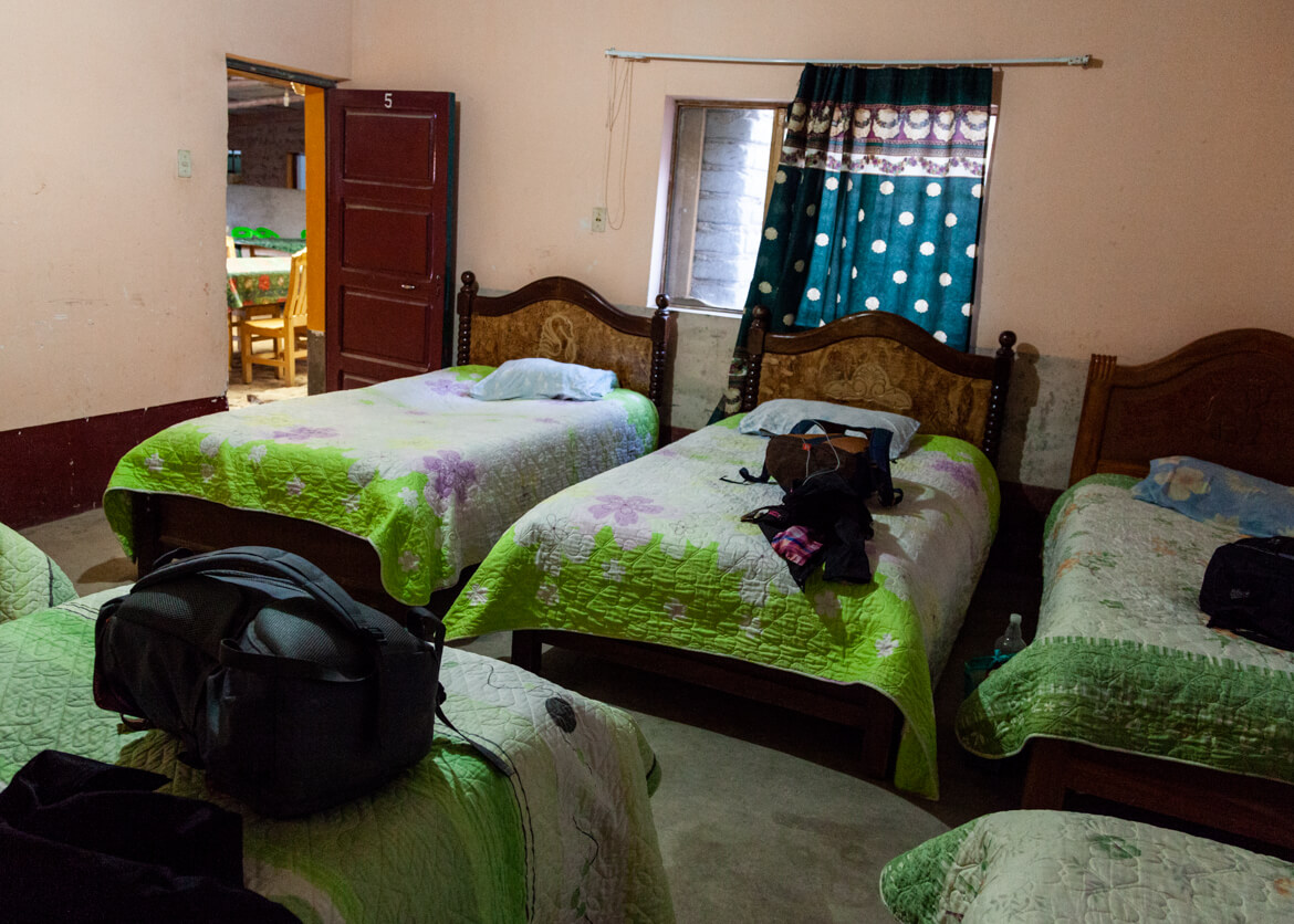 Dormitório do alojamento da primeira noite de travessia do Salar de Uyuni - dividimos o quarto com o nosso grupo