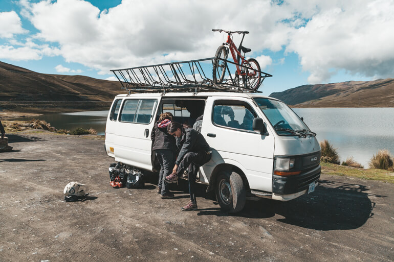 Estrada da Morte, Bolívia: preparação