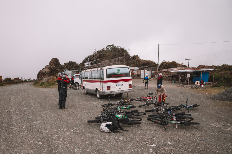 Estrada da Morte, Bolívia: inicio do percurso