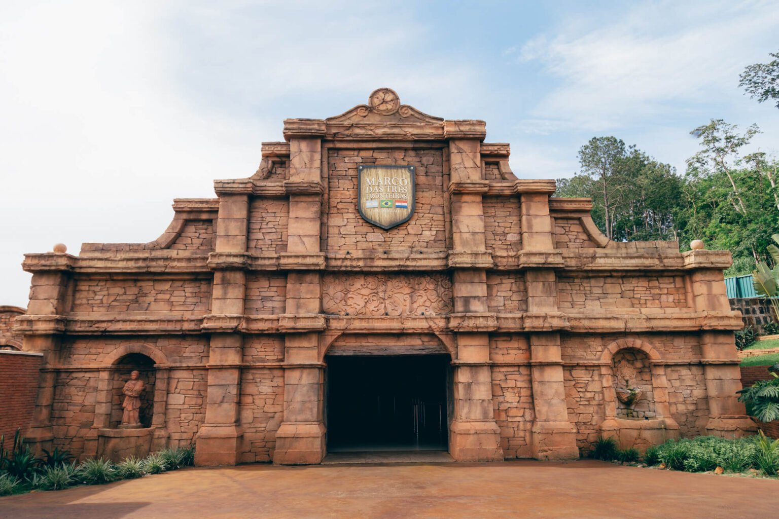 Centro de Visitantes, entrada do Marco das Três Fronteiras