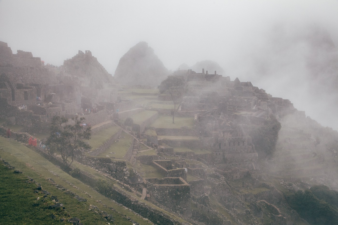 Quando chegamos, Machu Picchu estava encoberto por neblina