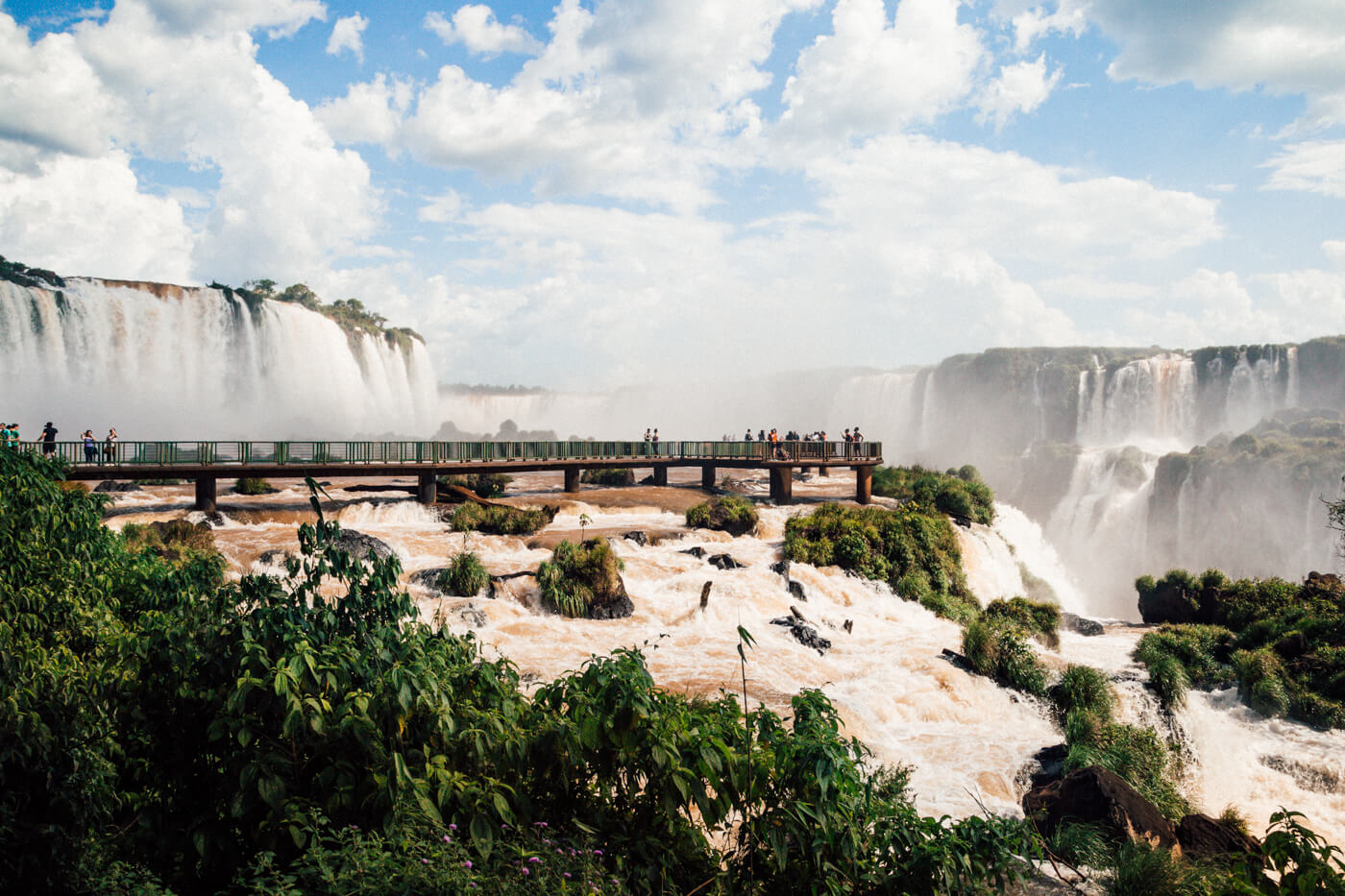 o que fazer em Foz do Iguaçu - não é à toa que é uma das Maravilhas Naturais do mundo, né? <3