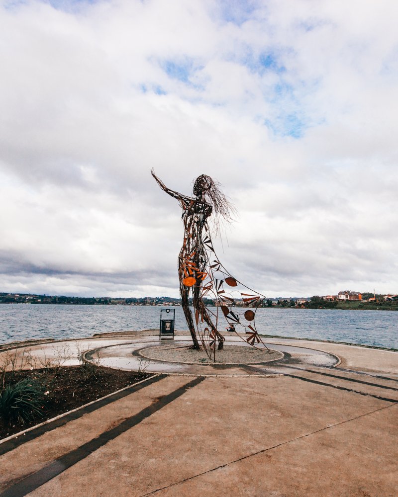 Puerto Varas, Chile: escultura de ferro
