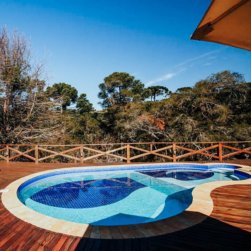 Airbnb Campos do Jordão casa com piscina